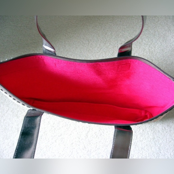 Elizabeth Arden Off White Straw Tote Bag With Metal Tone Detail (Bag Only) New - Picture 2 of 5